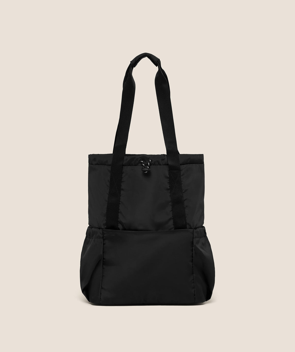 tote in black