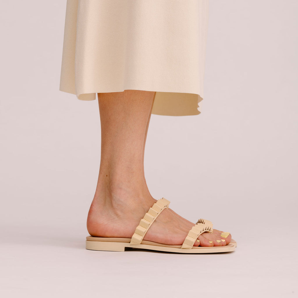 Thelma Sandal