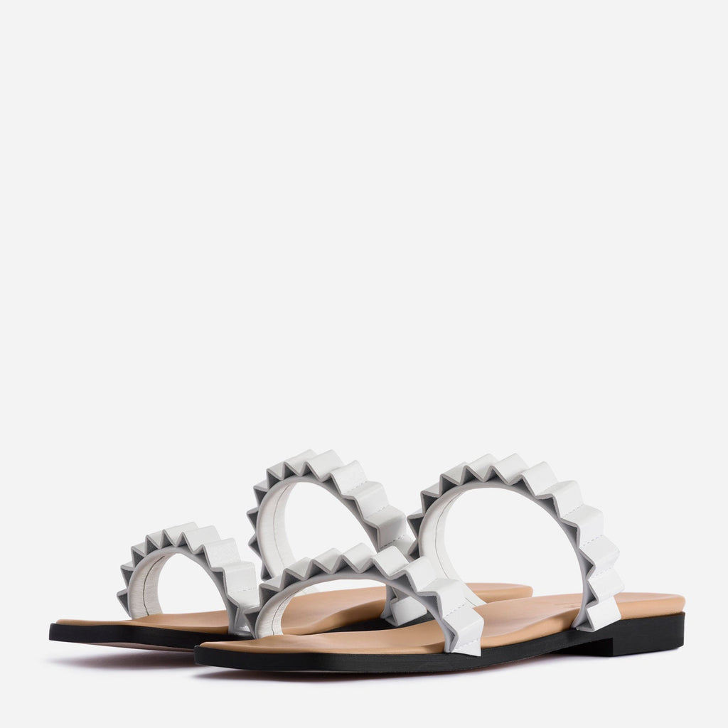 Thelma Sandal